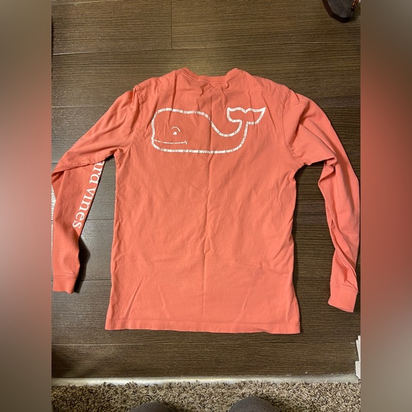 Vineyard vines long sleeve - Picture 3 of 4